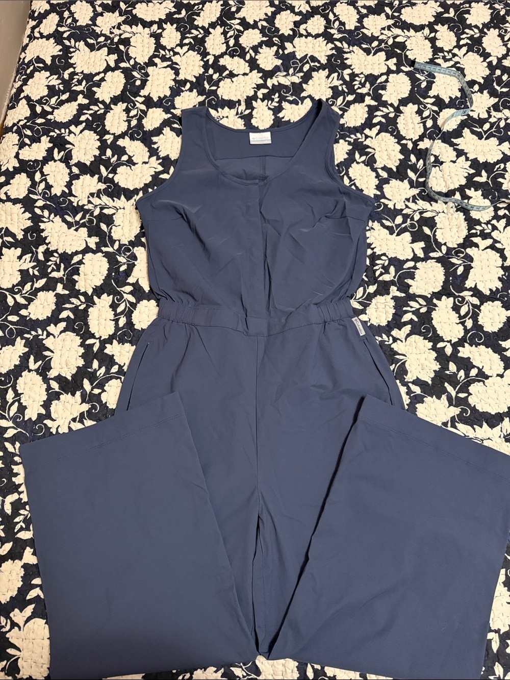 Sleeveless Navy Jumpsuit - Classic Wide-Leg Columbia -stretchy crop